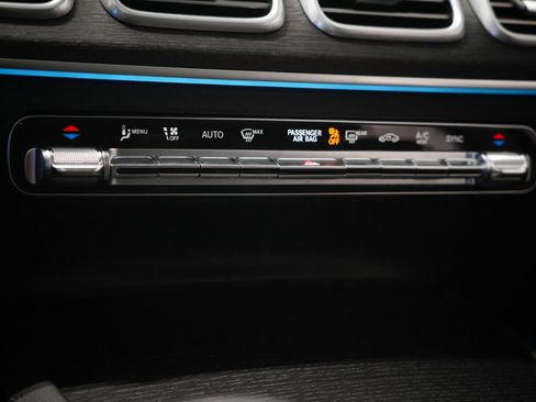 New 2026 Mercedes-Benz GLS 450 4MATIC image 29