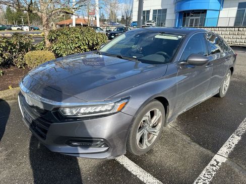 Used 2018 Honda Accord EX image 36