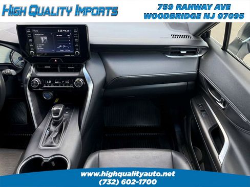 Used 2021 Toyota Venza XLE w/ Softex Package AWD/4WD image 40