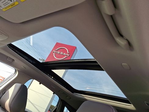 New 2026 Nissan Murano Platinum w/ Cargo Package image 10