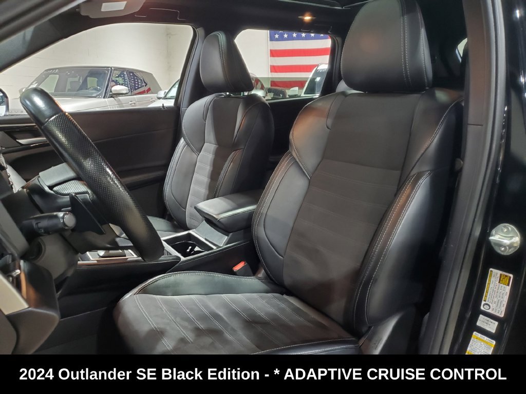 Used 2024 Mitsubishi Outlander SE Black Edition FWD image 6