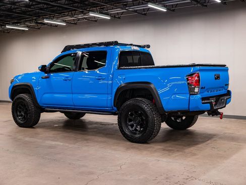Used 2019 Toyota Tacoma TRD Pro AWD/4WD image 28