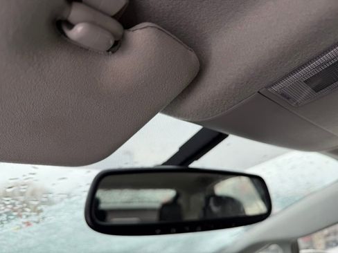 Used 2010 Toyota Prius Five image 6