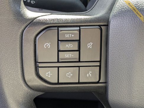 Used 2024 Ford F350 XLT image 5