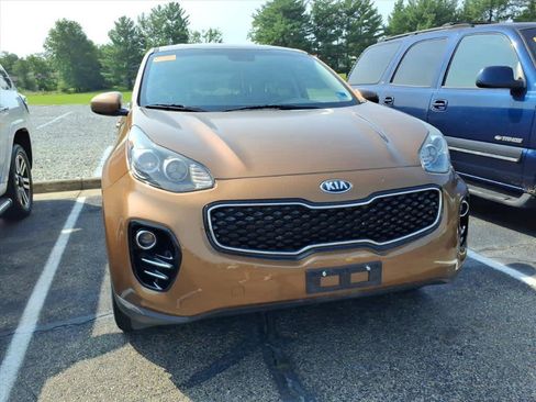 Used 2019 Kia Sportage LX AWD/4WD image 7