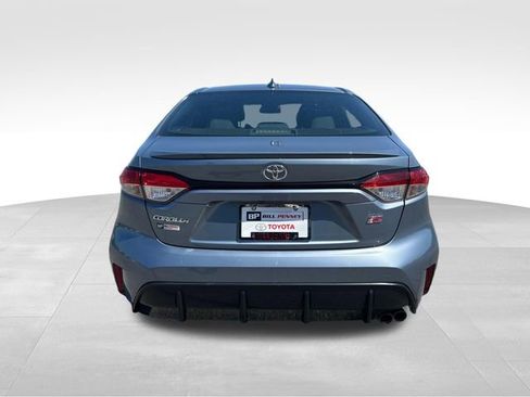 Used 2023 Toyota Corolla SE FWD image 4