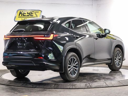 Used 2026 Lexus NX 350h AWD w/ Accessory Package (2T) image 4