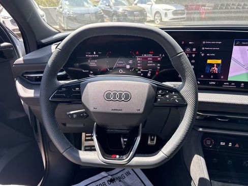 New 2025 Audi SQ5 Premium Plus image 20