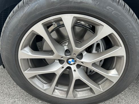 Used 2026 BMW X5 xDrive40i AWD/4WD image 12