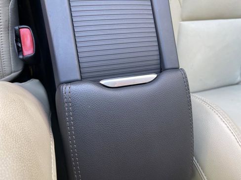 Used 2015 Volvo V60 T5 Cross Country image 24