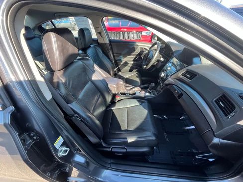 Used 2013 Acura ILX w/ Technology Package image 22