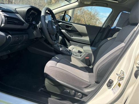 Used 2024 Subaru Crosstrek 2.0i Premium image 8