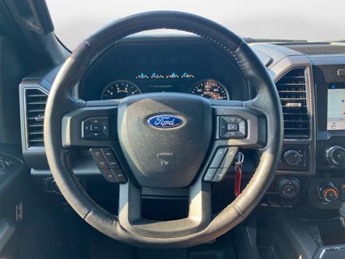 Used 2019 Ford F150 XLT w/ Equipment Group 302A Luxury AWD/4WD image 13
