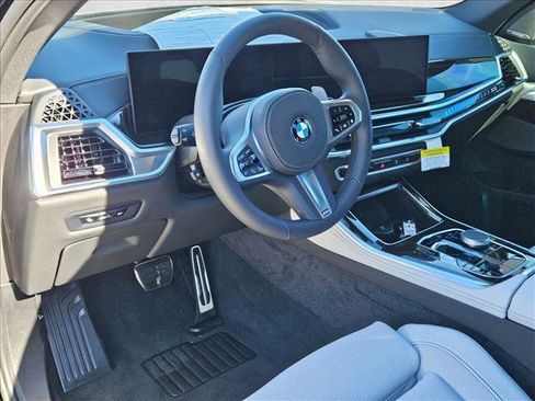 Used 2026 BMW X5 xDrive40i w/ M Sport Package image 9