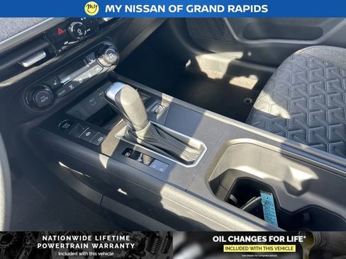New 2026 Nissan Kicks SV w/ Charging Package FWD image 19