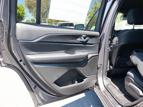 New 2026 Jeep Grand Cherokee L Laredo AWD/4WD image 32