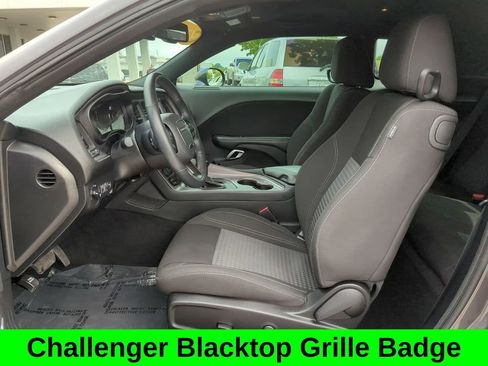 Used 2023 Dodge Challenger SXT w/ Blacktop Package image 10
