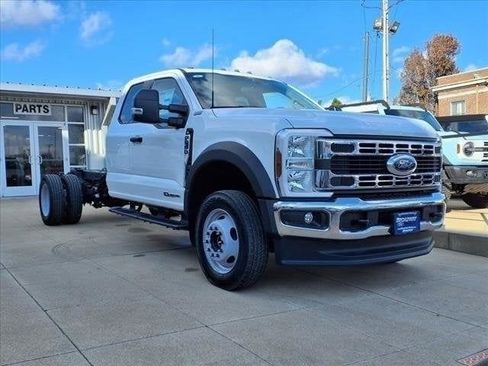 New 2024 Ford F550 4x4 SuperCab Super Duty image 1