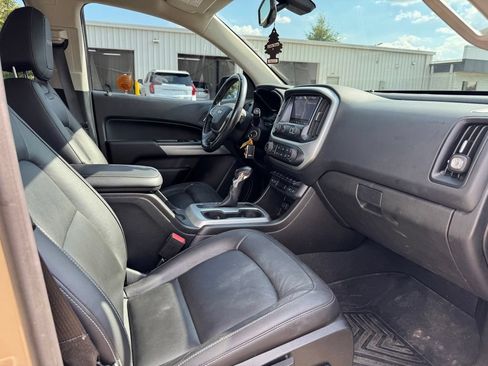Used 2022 Chevrolet Colorado ZR2 AWD/4WD image 14
