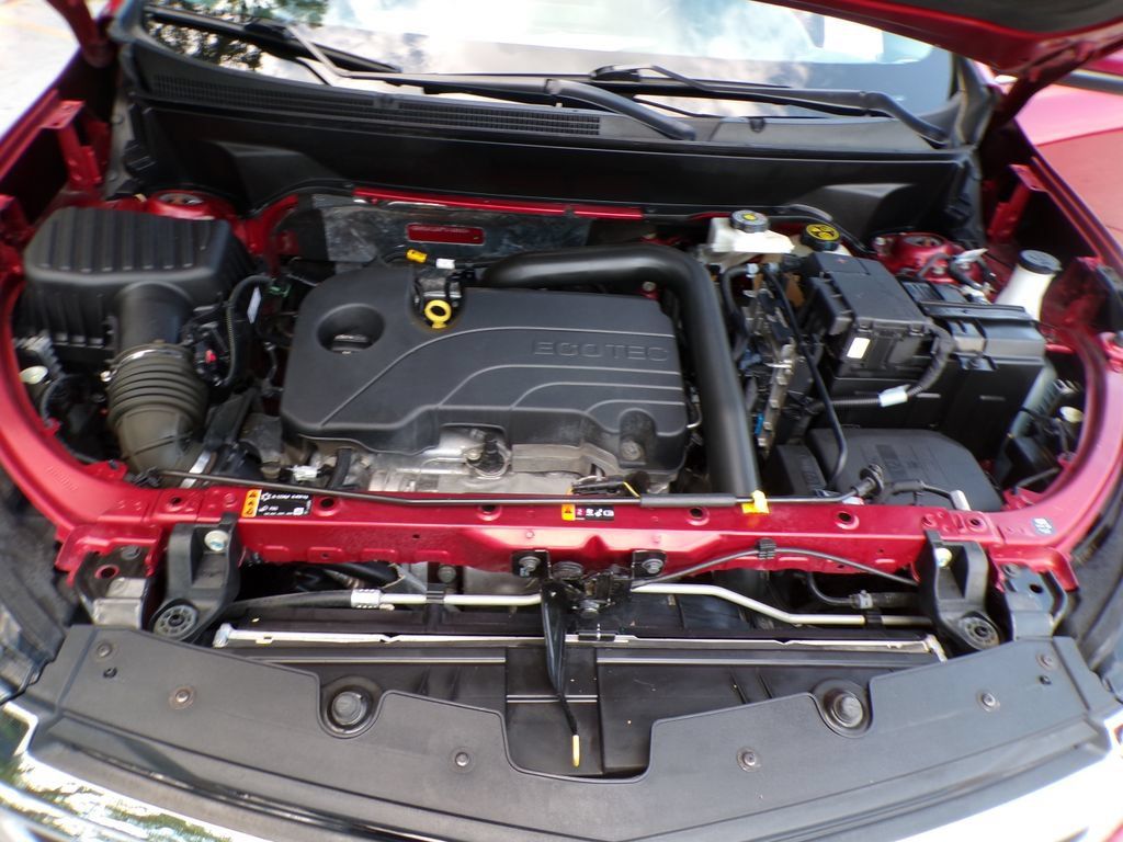 Used 2023 Chevrolet Equinox LT FWD image 32