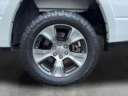 Used 2021 RAM 1500 Laramie AWD/4WD image 22