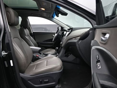 Used 2017 Hyundai Santa Fe Sport FWD image 27