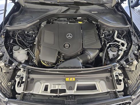 New 2026 Mercedes-Benz GLC 300 image 32