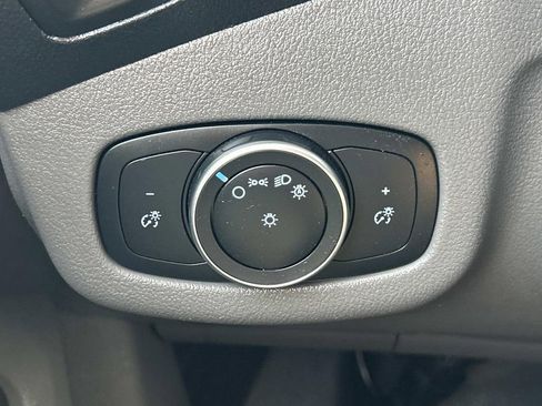 Used 2022 Ford Transit Connect XL image 28