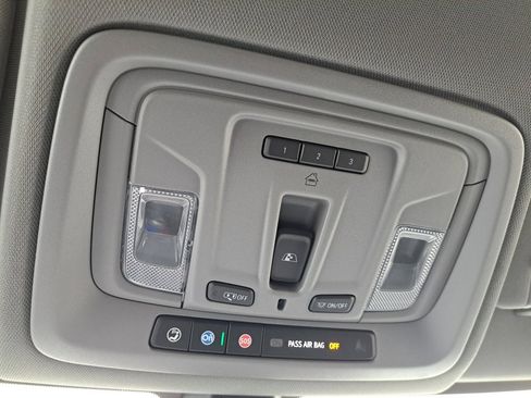 Certified 2022 Chevrolet Silverado 1500 LTZ image 35