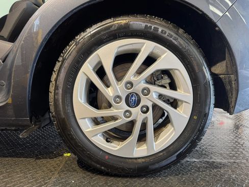 Used 2024 Subaru Impreza 2.0i AWD/4WD image 33