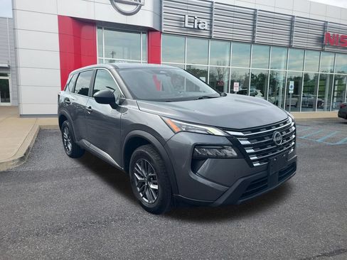 Certified 2024 Nissan Rogue S AWD/4WD image 3