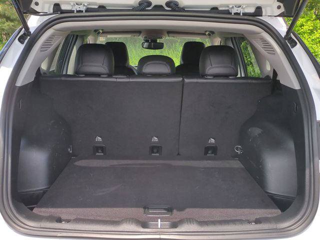 Certified 2022 Jeep Compass Trailhawk AWD/4WD image 6