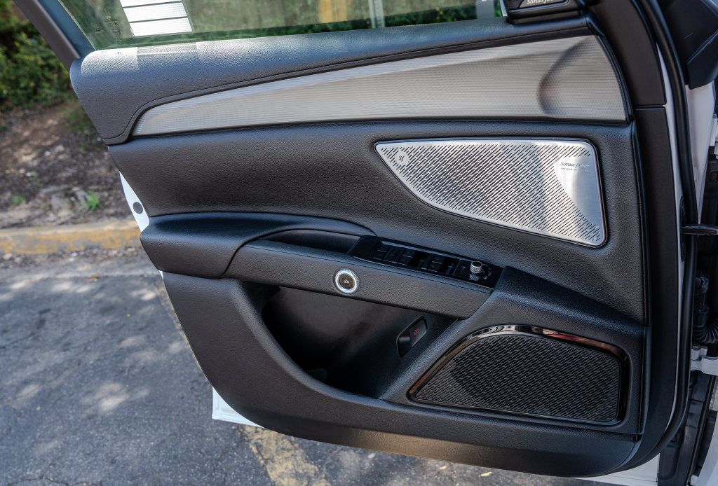 Used 2023 Maserati Grecale GT AWD/4WD image 15