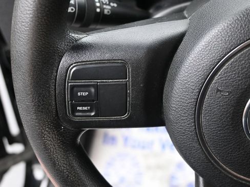 Used 2013 Jeep Wrangler Sport AWD/4WD image 22