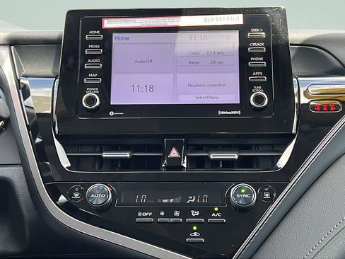 Used 2024 Toyota Camry LE FWD image 13