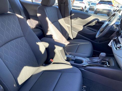 Certified 2025 Toyota Corolla LE image 20