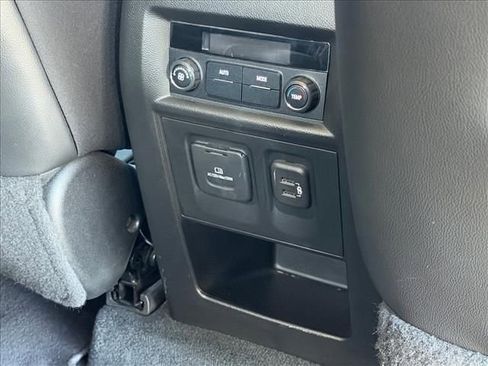 Certified 2021 Chevrolet Traverse RS w/ LPO, Cargo Package image 12