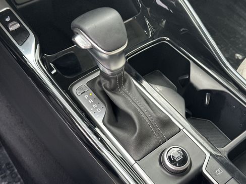 Certified 2023 Kia Sorento SX FWD image 19