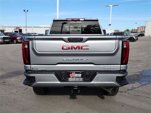 New 2026 GMC Sierra 2500 Denali w/ Denali Reserve Package image 4