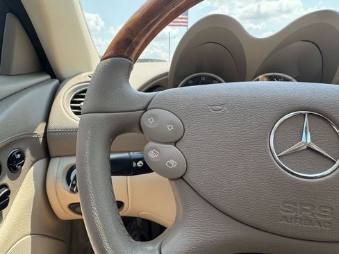 Used 2006 Mercedes-Benz SL 500 image 17