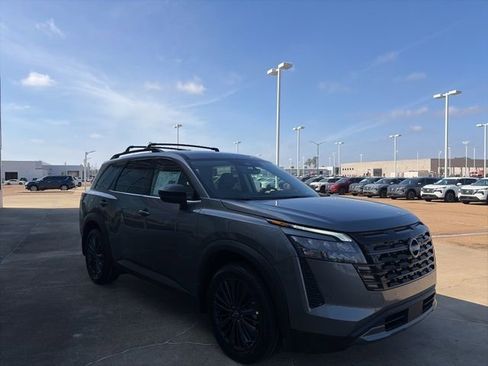 New 2026 Nissan Pathfinder SL image 5