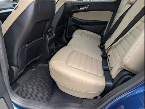 Used 2023 Ford Edge SEL w/ Convenience Package AWD/4WD image 10