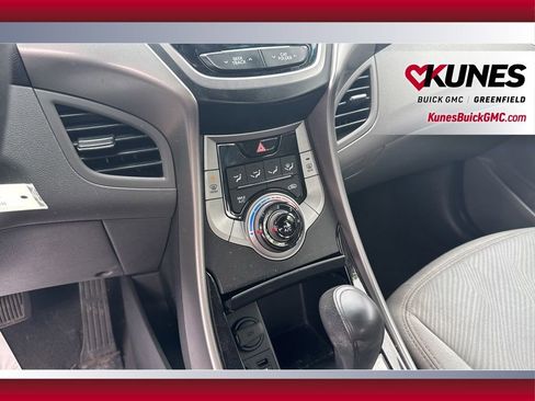 Used 2013 Hyundai Elantra GLS FWD image 23