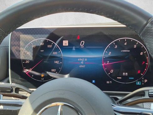 Certified 2025 Mercedes-Benz CLE 300 4MATIC Coupe image 11