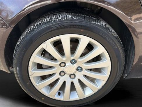 Used 2011 Buick Regal CXL Turbo w/ TO4 Preferred Equipment Group image 27