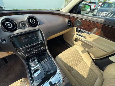 Used 2016 Jaguar XJ L Portfolio image 21