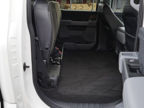 Certified 2022 Ford F150 Lariat w/ Trailer Tow Package image 30