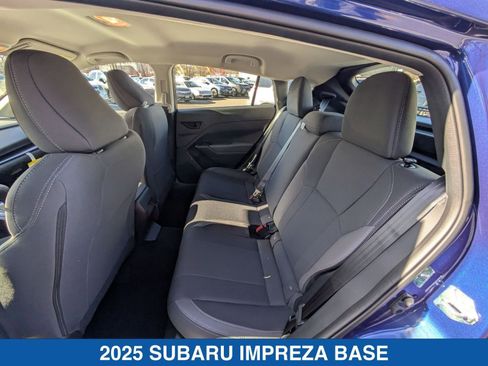 Certified 2025 Subaru Impreza 2.0i image 9