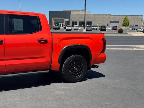 Used 2022 Toyota Tundra Limited AWD/4WD image 9