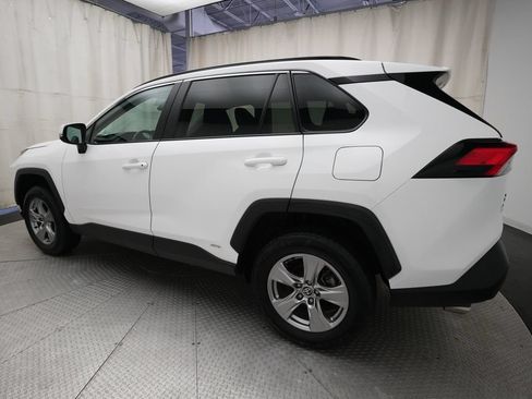 Used 2024 Toyota RAV4 XLE AWD/4WD image 32